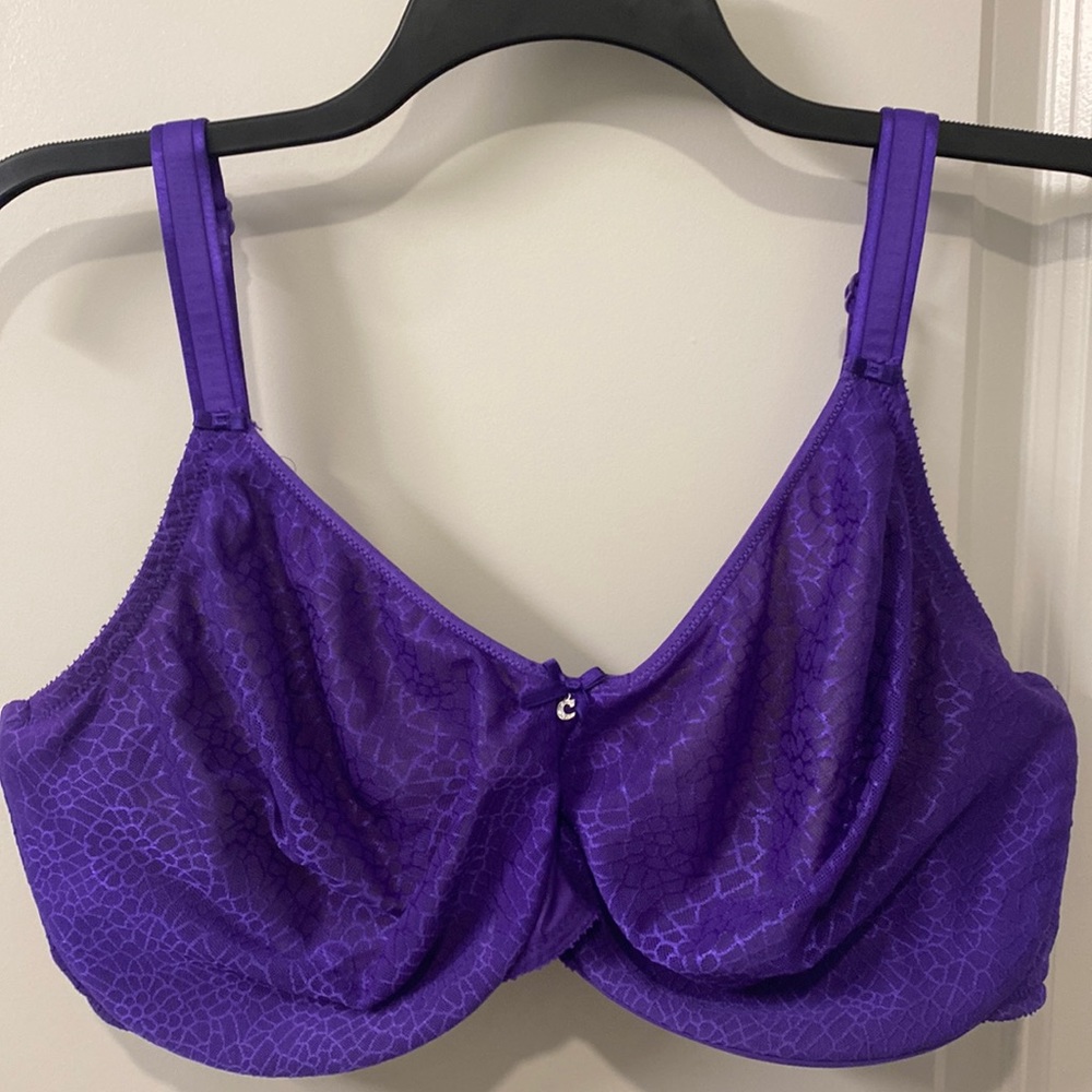 Purple and beautiful 42H Chantelle